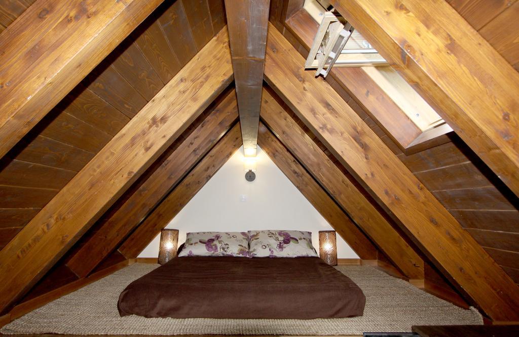 Apartamento Charming Escarrilla Exterior foto