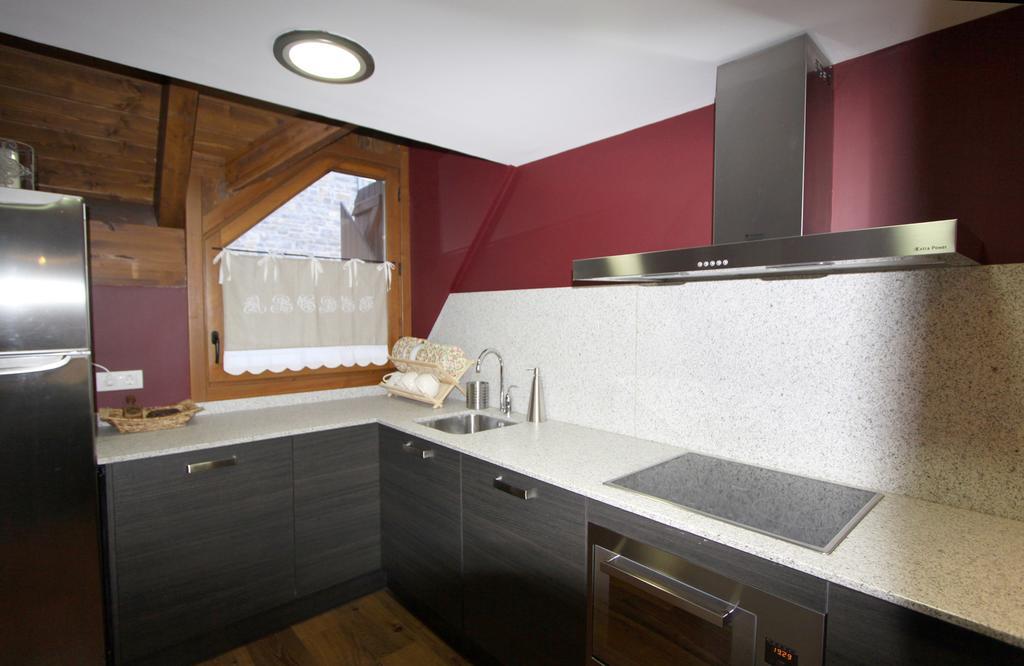 Apartamento Charming Escarrilla Exterior foto